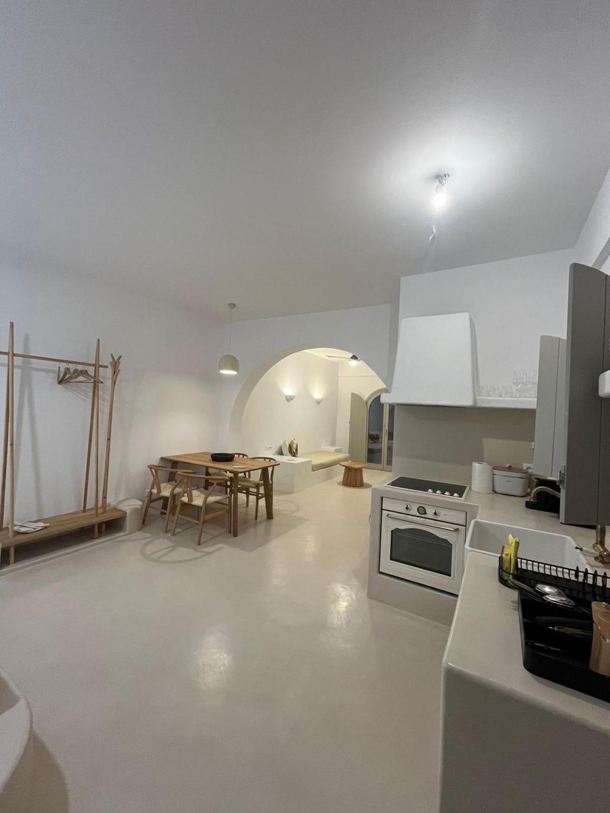 Ios Alcyon Blue Suites Exterior photo